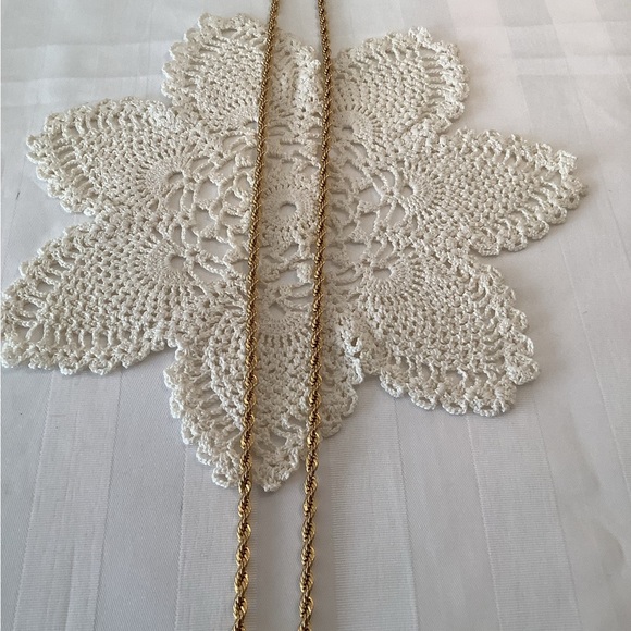 Vintage Monet Gold Tone Rope Chain 30.5” - Picture 4 of 4